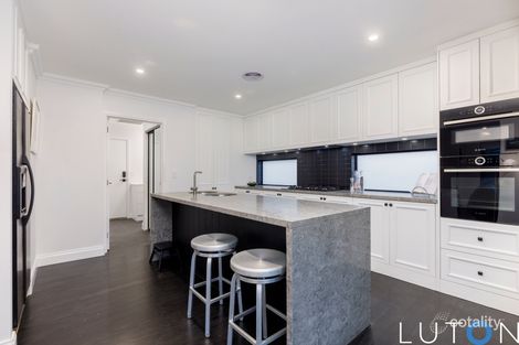 Property photo of 25 Lawley Street Deakin ACT 2600