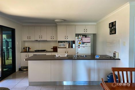 Property photo of 2 Lancaster Way Ooralea QLD 4740