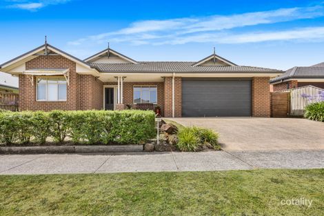 Property photo of 36 Mackellar Street Pakenham VIC 3810