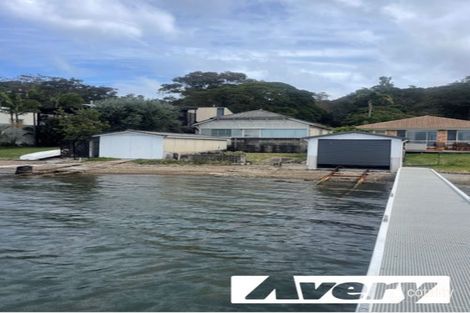 Property photo of 294 Skye Point Road Coal Point NSW 2283