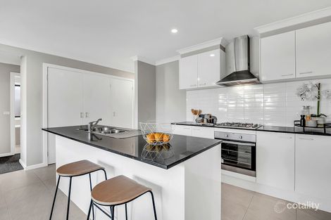 Property photo of 16 Montague Street Mickleham VIC 3064