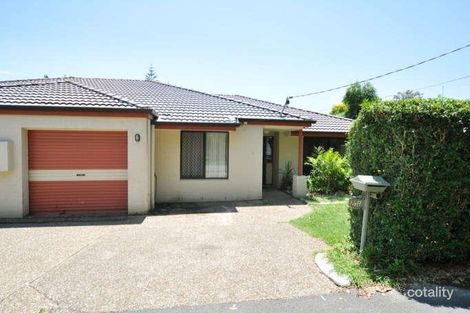 2/1 Fitch Lane, Labrador, QLD 4215