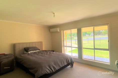 Property photo of 2 Noorebar Avenue Griffith NSW 2680