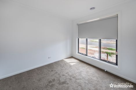 Property photo of 5 Riverside Concourse Cobblebank VIC 3338