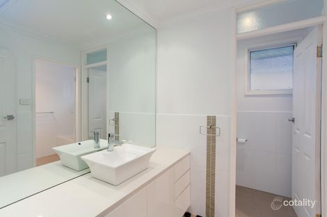 Property photo of 39 Pasadena Crescent Macquarie Hills NSW 2285