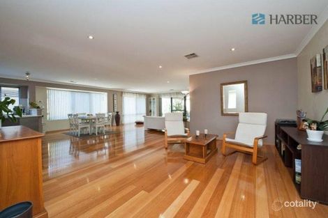 12 Bonfield Dr, Landsdale, WA 6065