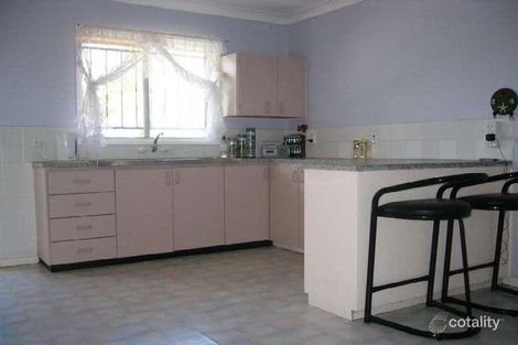 Property photo of 6 Loveanius Street Silkstone QLD 4304