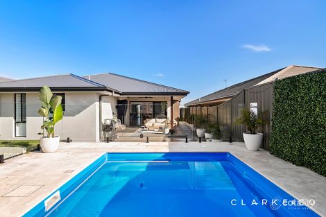 Property photo of 22 Medlar Circuit Gillieston Heights NSW 2321