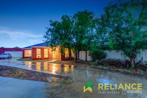 Property photo of 2/54 Lomandra Bowl Harkness VIC 3337