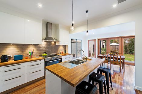 Property photo of 9 Fulham Grove Reservoir VIC 3073