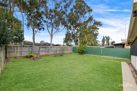 Property photo of 135 The Parkway Bradbury NSW 2560