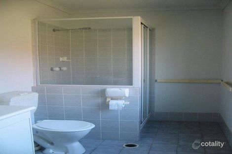 Property photo of 10 Dowling Crescent Eagleby QLD 4207