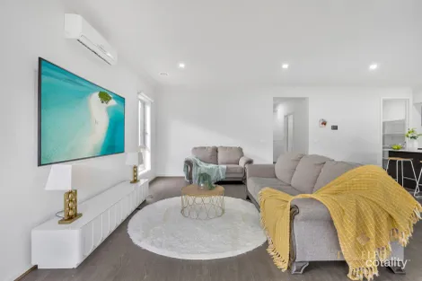 Property photo of 46 Clifton Circuit Tarneit VIC 3029
