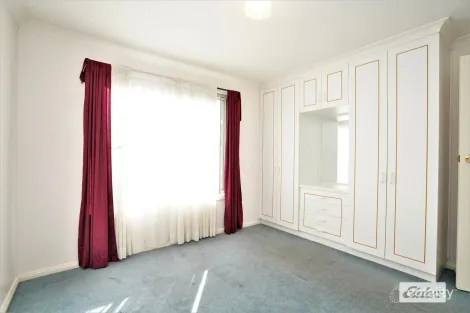 Property photo of 4/12 Fielder Lane Griffith NSW 2680