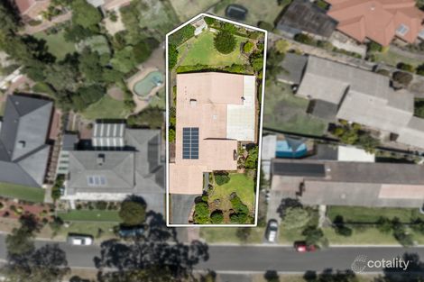 Property photo of 30 Lakeside Crescent Croydon Hills VIC 3136