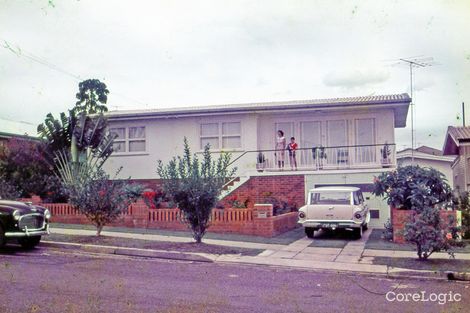 42 Turpin Rd, Labrador, QLD 4215