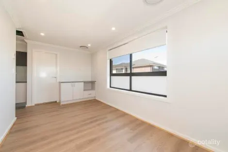 Property photo of 52 Bradley Street Glenmore Park NSW 2745