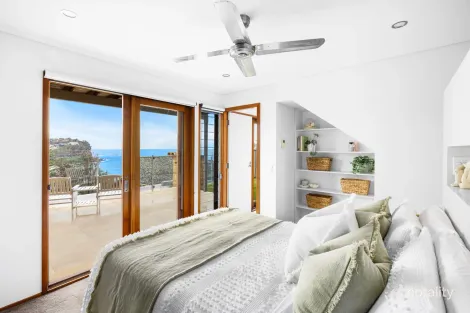 Property photo of 4 Hillcrest Avenue Mona Vale NSW 2103