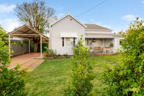 82 Lewis St, Lamington, WA 6430