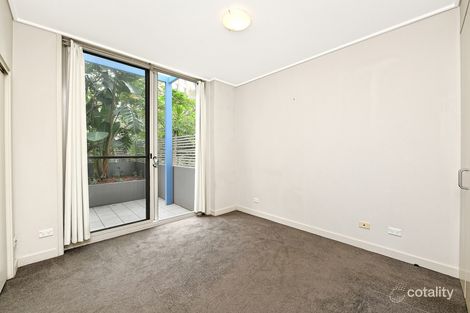 Property photo of 113/2 The Piazza Wentworth Point NSW 2127