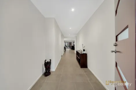 Property photo of 174 Eureka Drive Manor Lakes VIC 3024