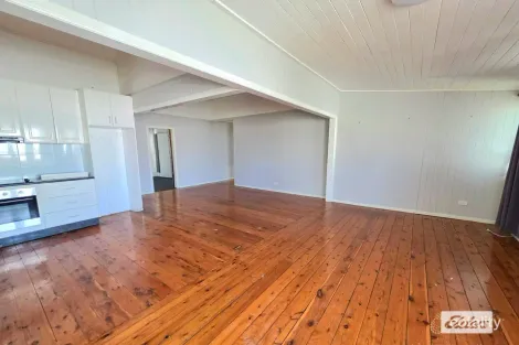 Property photo of 52 Marian Street Miles QLD 4415