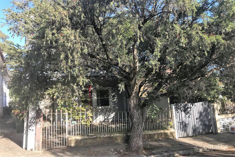 16 Margaret St, Newtown, NSW 2042