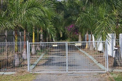 17 Baronia Cres, Holloways Beach, QLD 4878