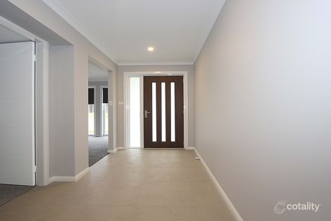 Property photo of 91 Messenger Avenue Boorooma NSW 2650