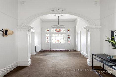 Property photo of 158 Kerferd Road Albert Park VIC 3206