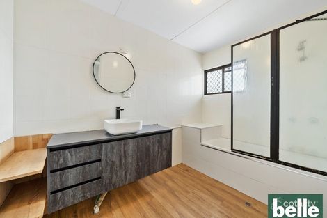 Property photo of 10 Tingi Avenue Tanah Merah QLD 4128