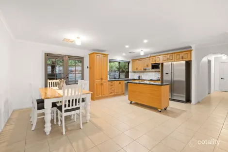 Property photo of 14 Trenoweth Close Greenwith SA 5125