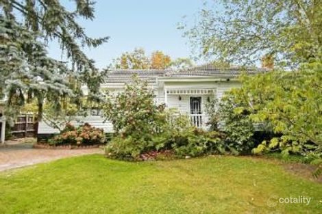 5 Sixth Ave, Burwood, VIC 3125