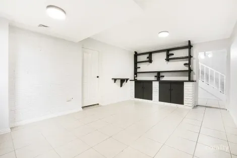 Property photo of 3 Balmaringa Close Cordeaux Heights NSW 2526