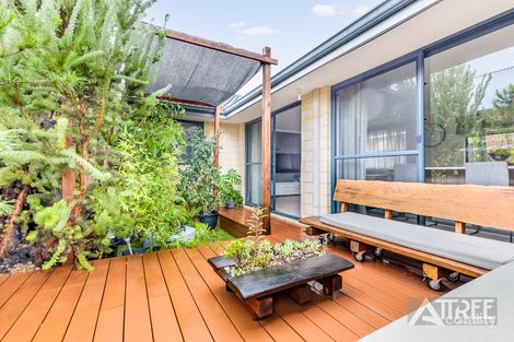 Property photo of 71 Welcome Meander Harrisdale WA 6112