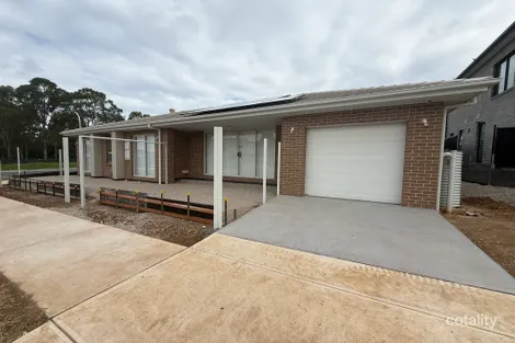 77 Driftway St, Austral, NSW 2179