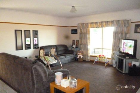 Property photo of 2 Church Street Breakwater VIC 3219