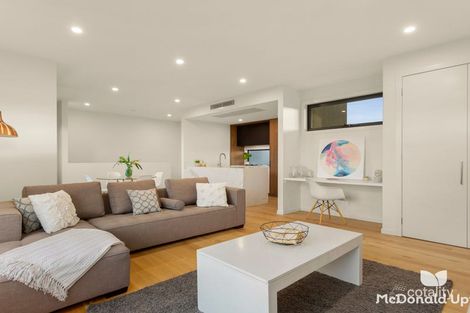 2/1 Ross St, Niddrie, VIC 3042