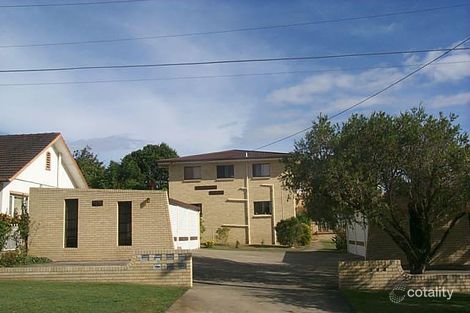 2/7 Henry St, Redcliffe, QLD 4020