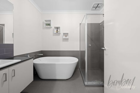 Property photo of 115 Moxham Drive Kalkallo VIC 3064