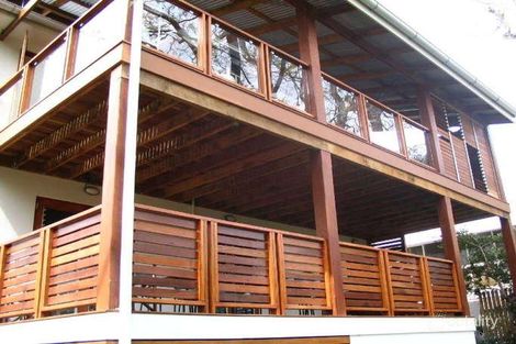 9 Dell Rd, St Lucia, QLD 4067