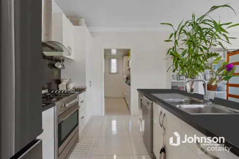 Property photo of 14 Greenview Court Springfield QLD 4300