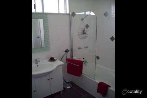 Property photo of 2 Opal Court Kelso QLD 4815