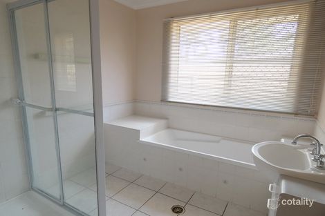 Property photo of 13 Bottlebrush Drive Regents Park QLD 4118