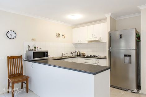 Property photo of 11/133 Bemersyde Drive Berwick VIC 3806