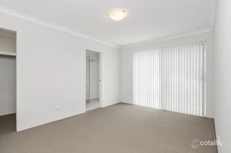 Property photo of 42 Bushlark Turn Erskine WA 6210