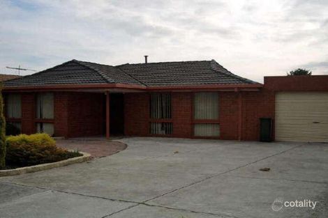 Property photo of 7 Young Court Delahey VIC 3037