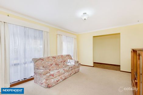 Property photo of 4 Caroline Place Karabar NSW 2620