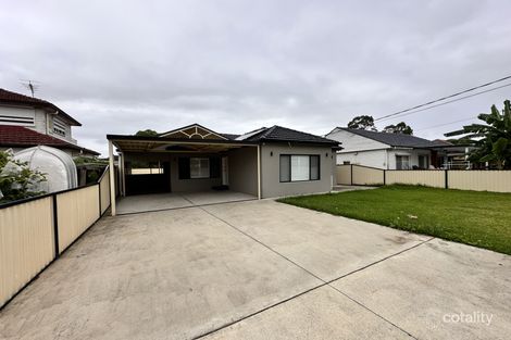 5 Banksia Cres, Fairfield East, NSW 2165