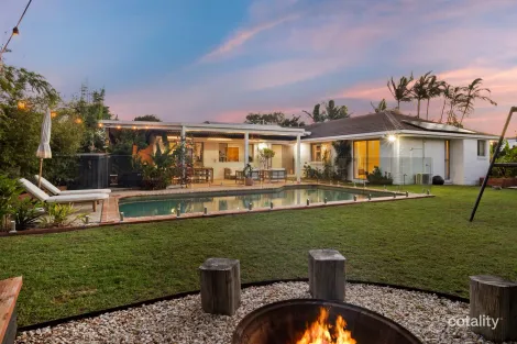 19 Sandalwood Dr, Bogangar, NSW 2488